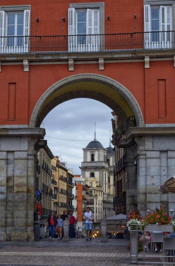 Apartamento Plaza Mayor Attic En Madrid Esterno foto